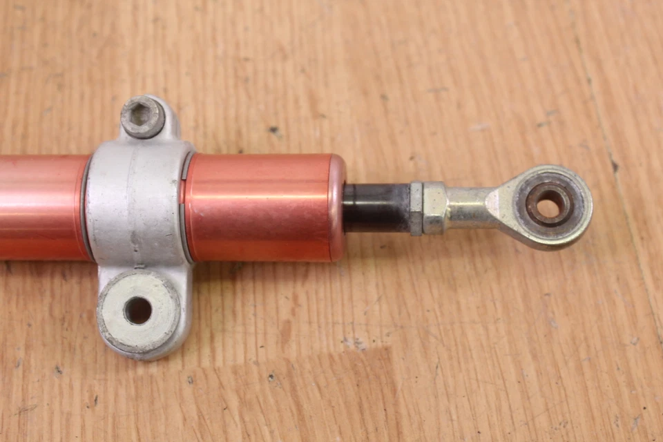 Estabilizador/amortecedor de direção 2000 APRILIA RSV 1000 - Imagem 2 de 4