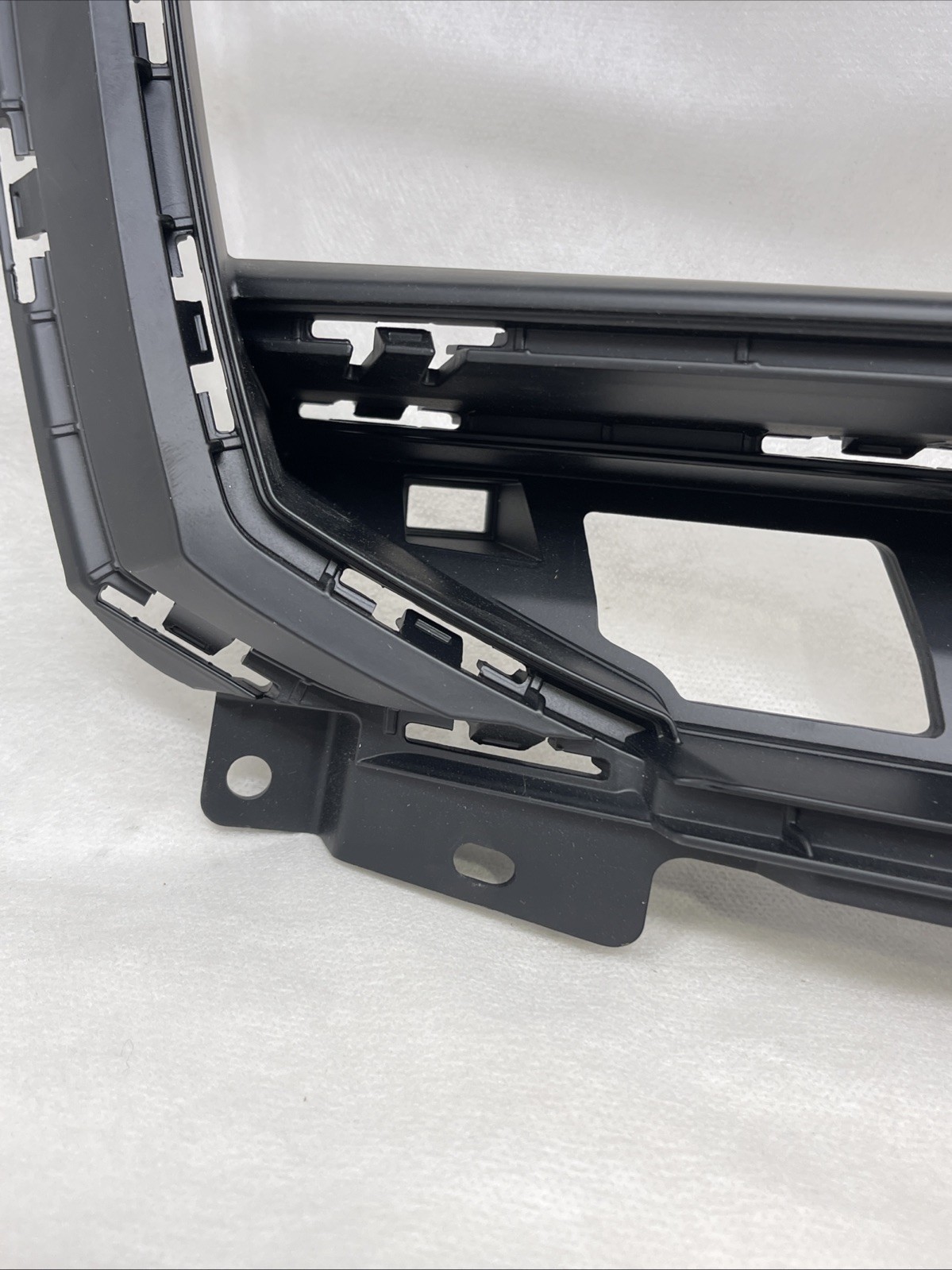 OEM LAMBORGHINI URUS LEFT FRONT BUMPER GRILL, BLACK, 4ML8076813FZ, New