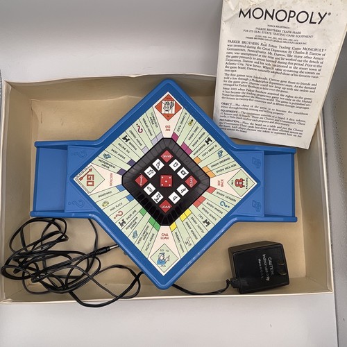 Monopoly Playmaster Electronic Game Parker Bros 1982 Tested Working With Manual! - Picture 2 of 2