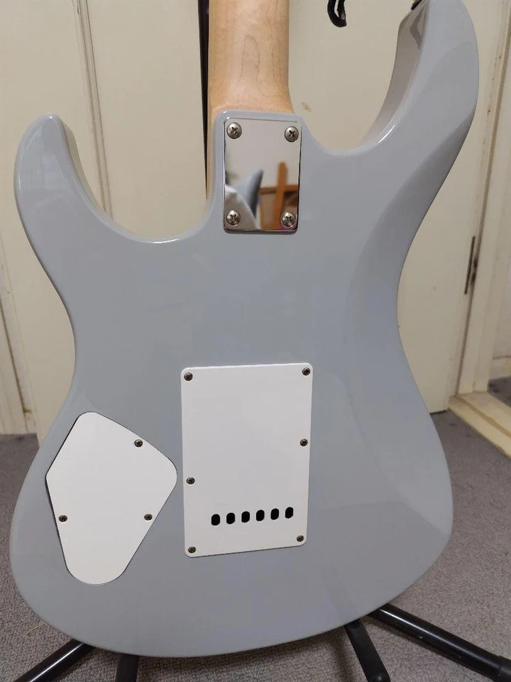 Guitarra Eléctrica Yamaha Pacifica 112VM con Sintonizadores GotohH Gris Estilo ST Foto 4 de 4