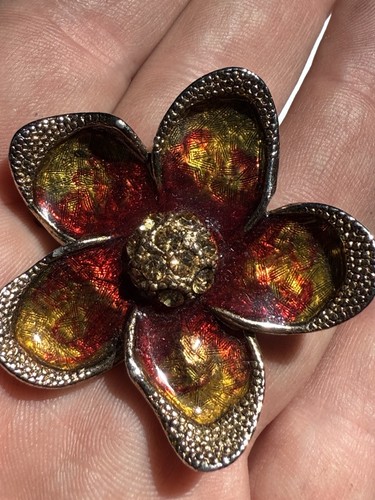 Corocraft Style Red Enamel Flower Brooch Pin Vintage jewelry antiques lots more