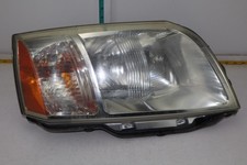 2004-2008 Mitsubishi Endeavor Right Passenger Side Headlight Oem 2004-2008 Mitsubishi Endeavor Right Passenger Side Headlight Oem