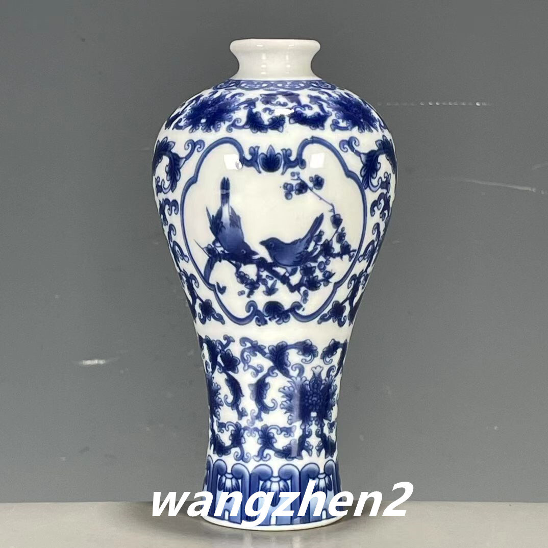 Exquisite Chinese Porcelain Blue and White Porcelain Flower & Bird