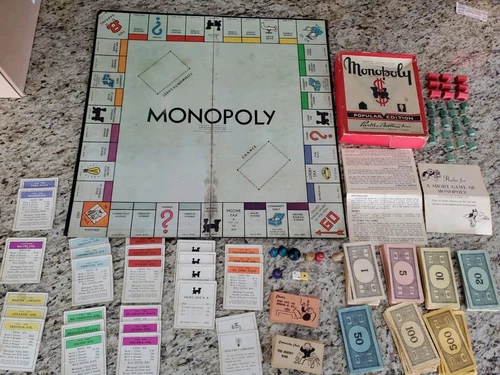Vintage MONOPOLY GAME  Parker Brothers Popular Edition 1952