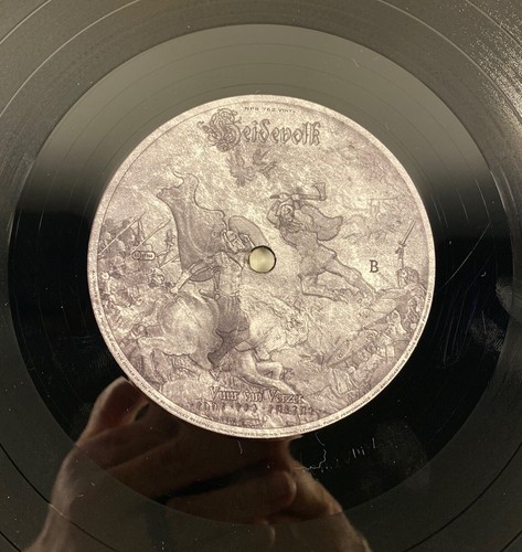 Heidevolk – Vuur Van Verzet LP (2018, Napalm Rec) VG+/ NM, Limited Edition - Picture 9 of 9