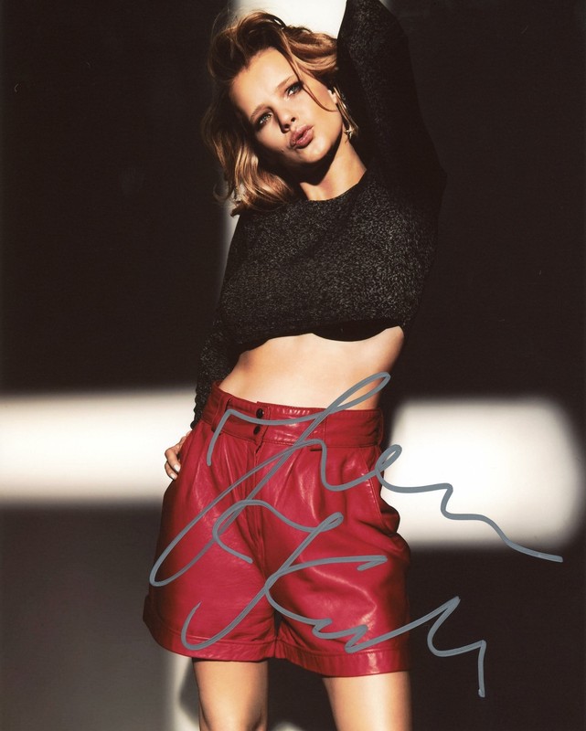 Joanna Kulig "Cold War" AUTOGRAPH Signed 8x10 Photo ACOA