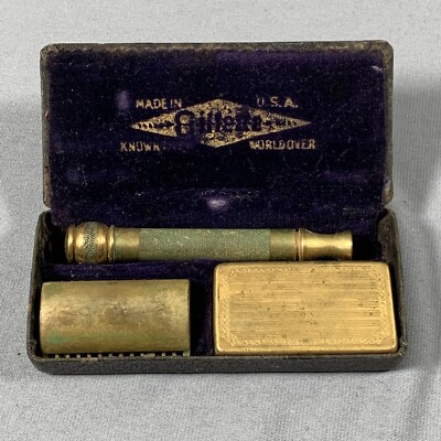 Vtg Gold Gillette Razor With Razor Blade Box In Travel Kit Shaving
