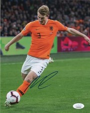 Netherlands Matthijs de Ligt Autographed Signed 8x10 Photo JSA COA #6