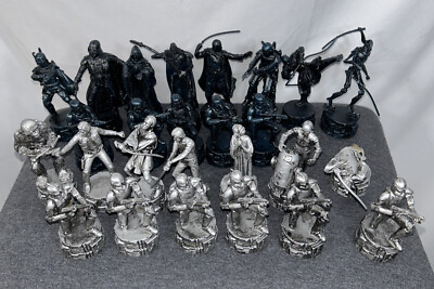 Star Wars Plastic Figurine Chess Set (incomplete)