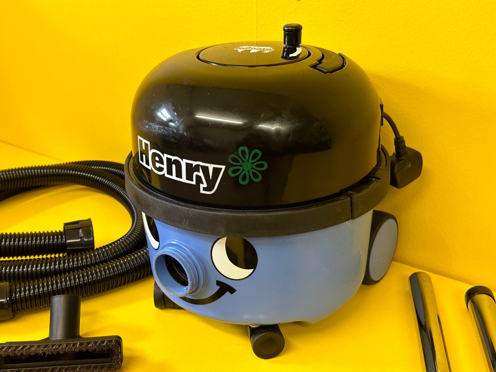 NUMATIC HENRY HOOVER BLUE VACUUM CLEANER 1200W DUAL SPEED! WARRANTY! eBay