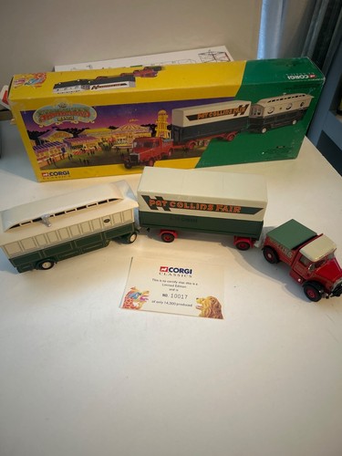 Corgi Classics-Pat Collins Fun Fair - Picture 1 of 12