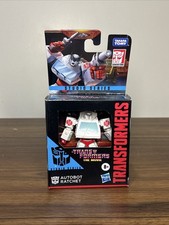 Ratchet - Transformers Studio Series 86 Core Class Action Figure - New E1