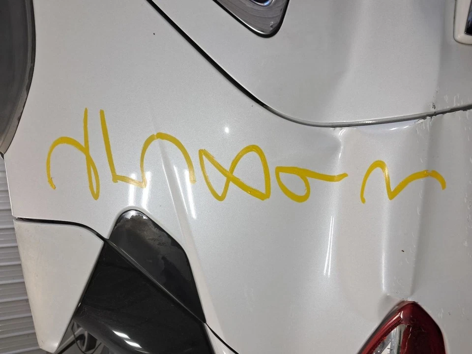 2015 Buick Encore Washer Reservoir 1.40L Used OEM Part 627-00395 - Image 2 of 4