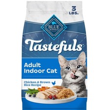 Blue Buffalo Chicken Adult Indoor Dry Cat Food 3lb Dry Cat Food for Indoor Cats