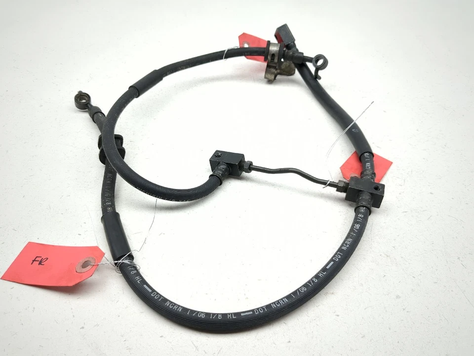 06 Honda VTX1800C VTX 1800 Rear Tee To Block Brake Line Hose - Image 4 of 4