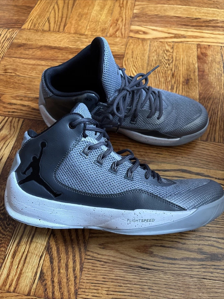 Мужские часы Jordan Rising High 2 Wolf Grey 844065-007 размер 10,5 - Изображение 2 из 4