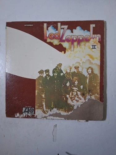 Vinyl Record LP Led Zeppelin II Vinyl is VG, Cover has Issues