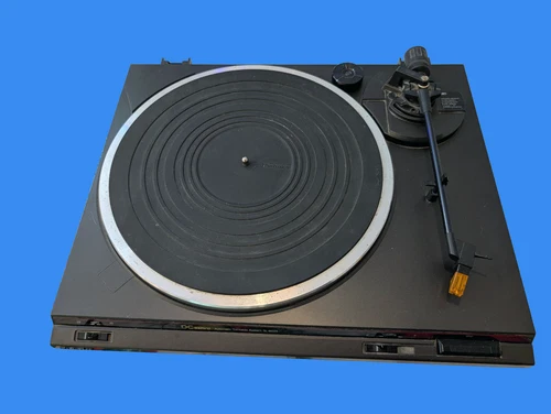Technics SL-BD25 DC Servo Automatic Belt-drive Turntable