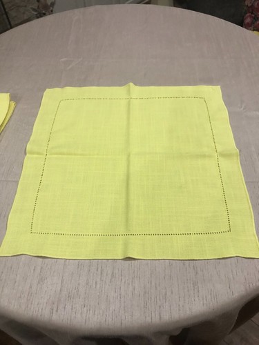 NEW SET OF 4 CANARY YELLOW 100% LINEN SQUARE 16" TABLE NAPKINS - Picture 6 of 6
