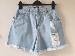 frayed bnwt