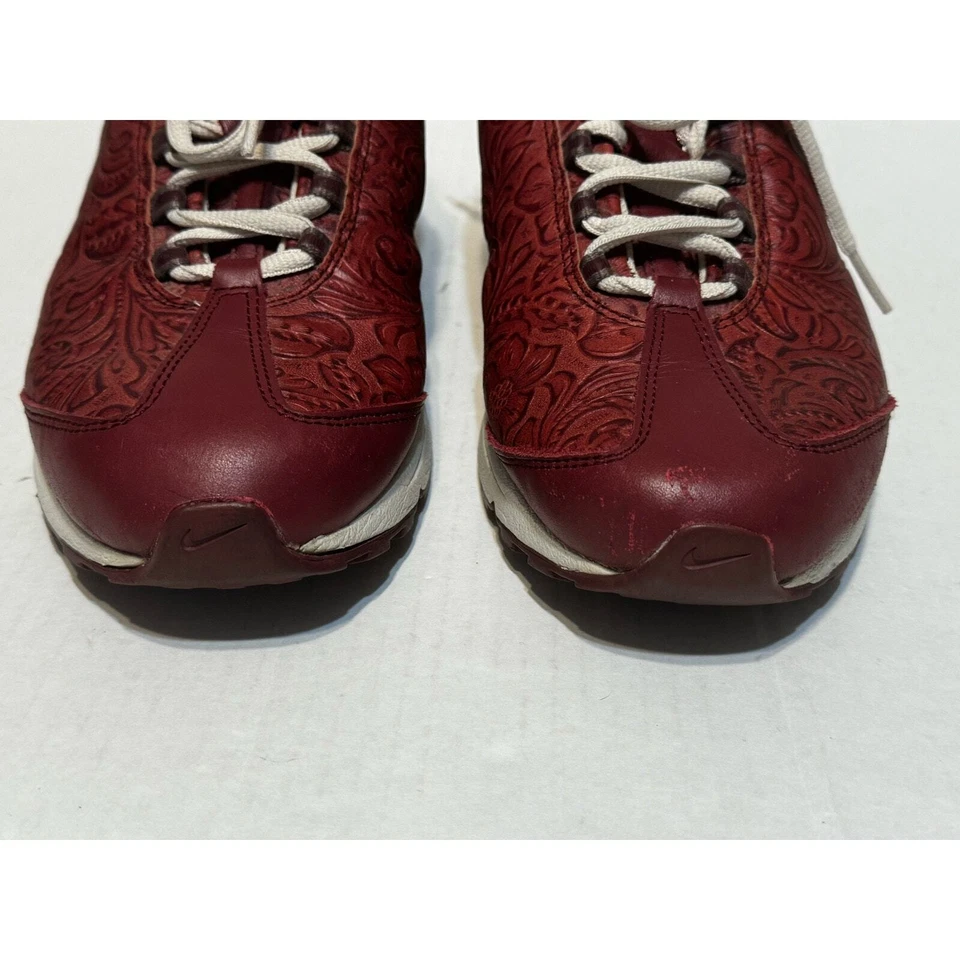 Nike Women's Airmax Size 10 Leather Maroon Paisley Print - Image 3 of 4