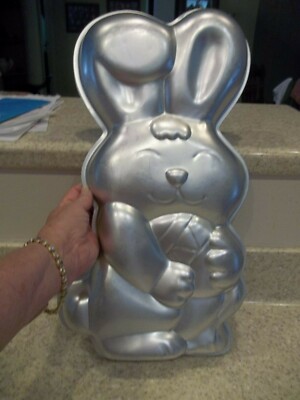 Amscan Cake Pan Easter Bunny Rabbit Egg