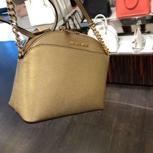 michael kors small gold purse