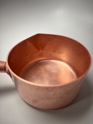 Antique Early 1900s French Solid Copper Hammered Lip Pot Mora et Cie Paris Rare - Picture 9 of 22