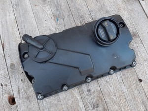 VW Passat 3BG  Bj04 Ventildeckel Abdeckung Zylinderkopf   2,0 TDI  038 103 475 N
