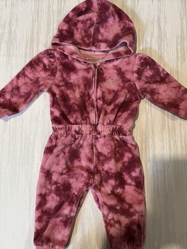 Juicy Couture Baby Girls Velour Sweatsuit Jumpsuit Pink Tie Dye Hooded 6-9 Mths - Picture 1 of 9