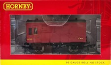 Hornby R6678 LMS Horse Box Wagon No.42513 in LMS Maroon Livery
