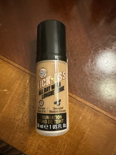 Soap & Glory Kick Ass All Day Foundation - Shade 10