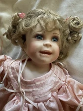 Linda Murray Abbie AEL 2003 G884 Paradise Galleries 20” Porcelain Doll