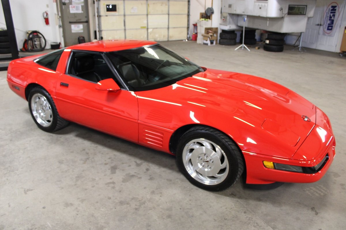 1993 Torch Red Chevrolet Corvette   | C4 Corvette Photo 10
