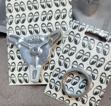 Moon Small Aluminum Spinner Cap W Aluminum Threaded Bung Vtg Hot Rod Mooneyes