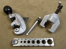 NICE! RIDGID MODEL NO.345 FLARING TOOL SET W/ NO.15 TUBING PIPE CUTTER