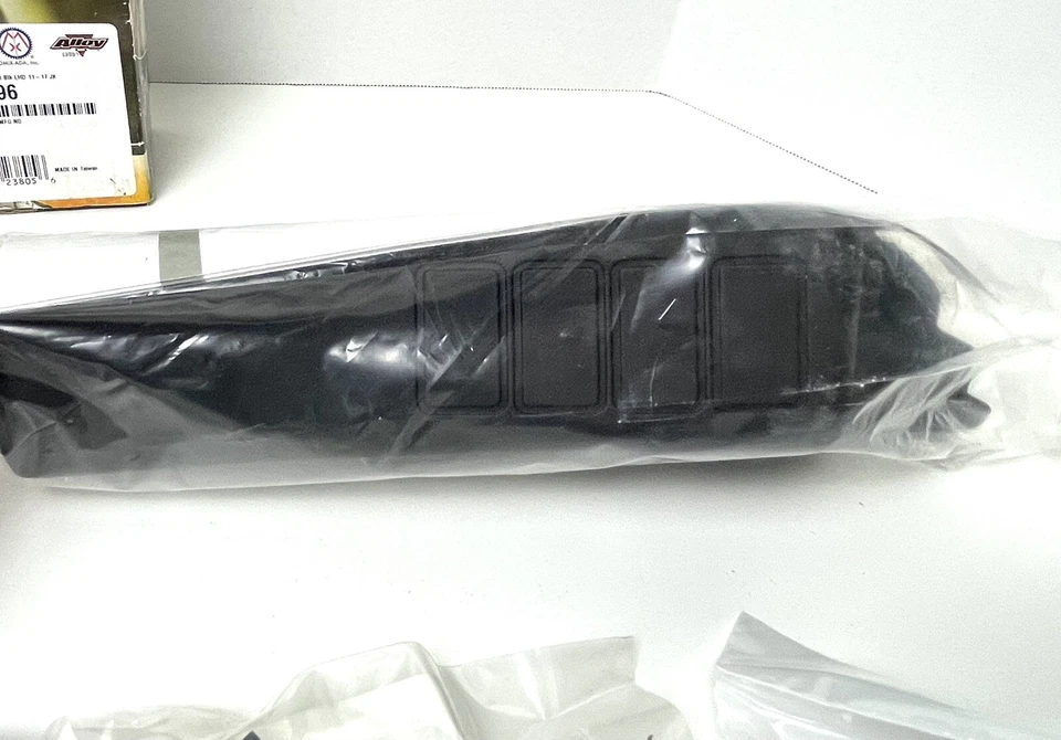 Rugged Ridge 17235.88 A Pillar Switch Pod Kit Fits 07-10 Wrangler NEW - Image 3 of 4