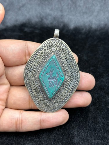 Old Afghani Mix Silver Beautiful Pendent With Intaglio Green Turquoise Stone - Picture 2 of 4