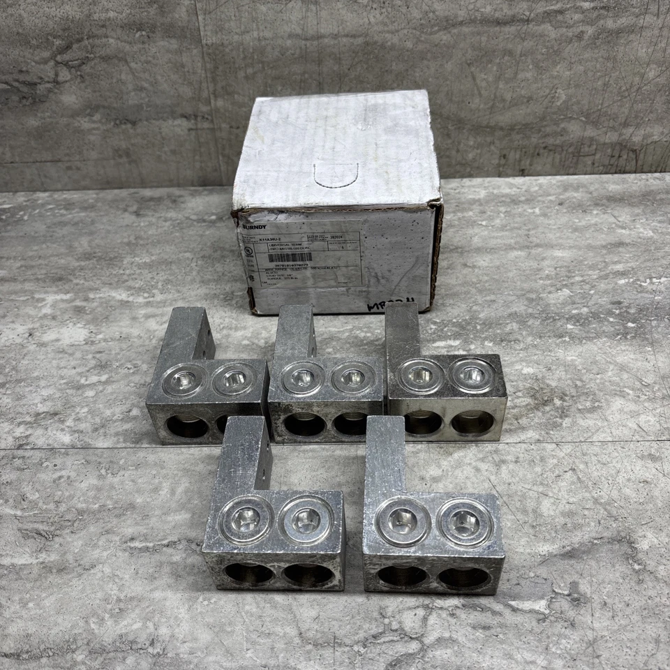 QTY 5 Burndy K11A34U-2 Universal 2 Conductor 2 Hole Lug 4/0 - 500kcmil 1/4” Stud