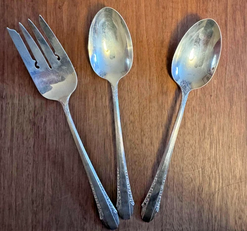 3 LARGE PIECES STERLING SILVER - 222g - INTERNATIONAL