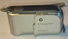 HP PhotoSmart E217 4.0 MP Digital Camera - Silver w/2Gig Memory Card Working