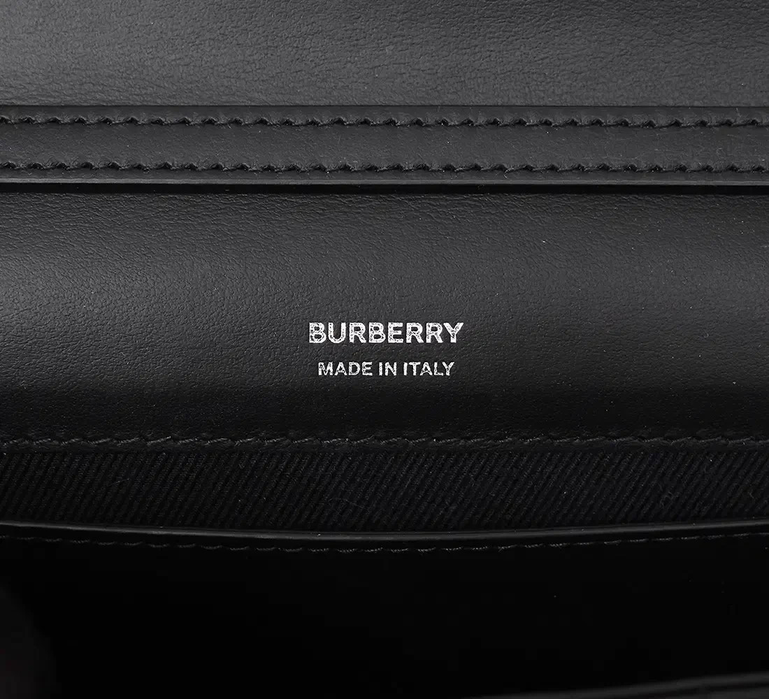 Burberry TB Lola Clutch Crossbody Bag 8066177 - Chic & Stylish image 10