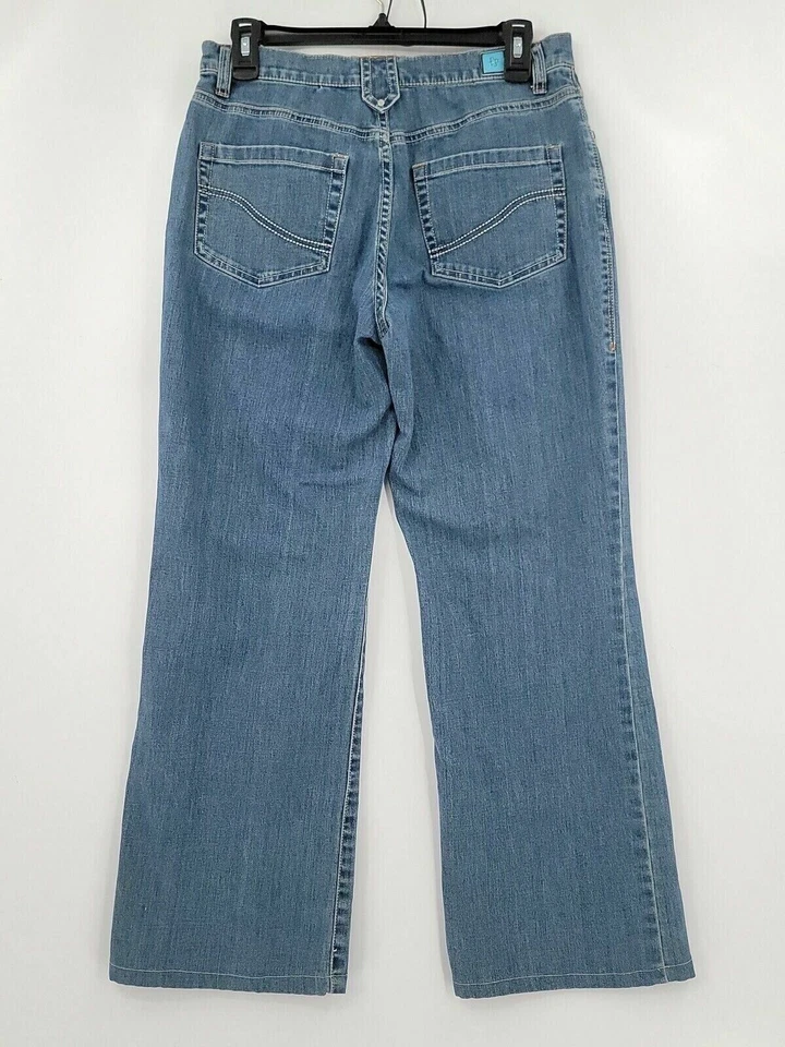 Fresh Produce Jeans Womens Adult Size 4 Blue Denim Bootcut Mid Rise - Image 2 of 4