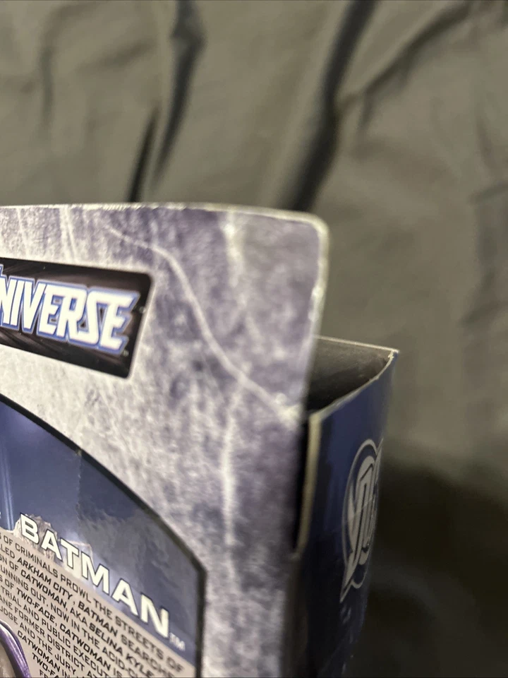 DC UNIVERSE BATMAN ARKHAM CITY CATWOMAN & BATMAN SET EDICIÓN LEGADO NUEVO Foto 3 de 4