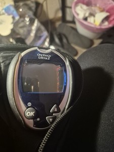 OneTouch Ultra 2 Digital Glucose Monitor Blue Silver With Case