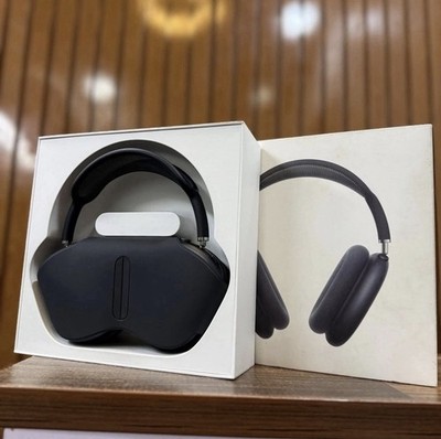 Apple AirPods Max USB-C Midnight Black Color Brand New.