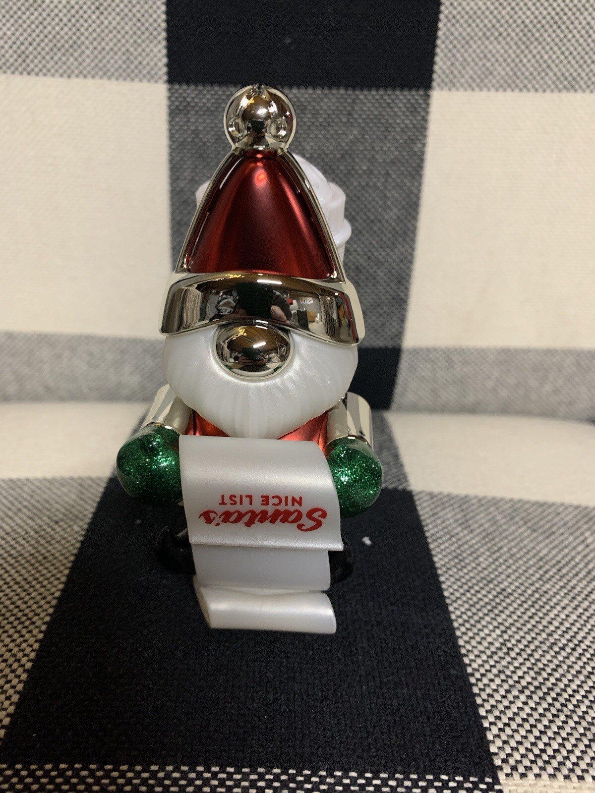 Bath & Body Works 2022 Christmas Santa Gnome Wallflower Plug-In Scent Control-image