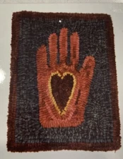 Heart In Hand Primitive Rug Hooking Kit 8X11 American Folk Art The White House