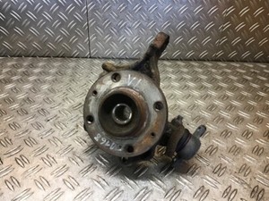 475773 Radlagergehäuse links vorne / Achsschenkel Citroen C2