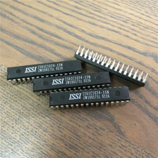 IS61C1024-15N 128K x 8 High-Speed CMOS Static RAM NDIP32 x 1pc
